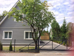 Modern House with Sauna, BBQ, Deck