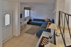 Casa Vale do Lobo 32 - Charming Townhouse AC 2 minutes walk from Beach Praca