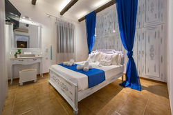 Luxury Rhodes Villa Diamond Villa Hot Tub Beautiful Terrace 3 BDR Lindos