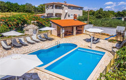 Stunning home in Brnobici with Outdoor swimming pool and 4 Bedrooms