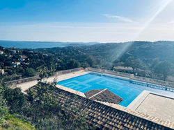 Appartement Vue Golf de St Tropez, 4 personnes, résidence et piscine