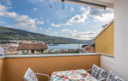Awesome apartment in Cres with WiFi and 2 Bedrooms