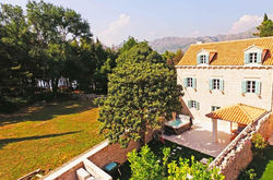 Villa Cavtat Heritage - 4 Bedroom Villa - Beautiful Traditional Building - Jacuzzi - Sauna