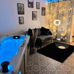 COSYFULL Rouen centre JACUZZI