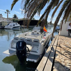 Maison sur canaux marina Empuriabrava avec suite balnéo Jacuzzi