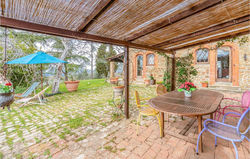 Beautiful home in Greve in Chianti with WiFi and 3 Bedrooms