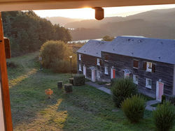 Gîte du Gua des Brasses au bord du lac de la Raviège