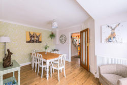 SMILEY FILEY 3 Bedrooms Sleeps 6 to 8