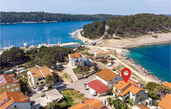 Beautiful apartment in Mali Losinj with WiFi