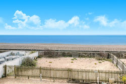 Pass the Keys Amazing view - lots to do - 22A - Modern 2 bed with sea views and direct beach access