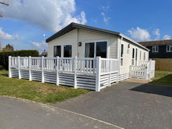 Pevensey Bay Holiday Park Corner Lodge With Own Garden 3 Bedrooms 2 Bathrooms Beach 5 Minutes Walk