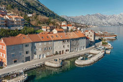 18th Century Villa in the UNESCO Bay of Kotor