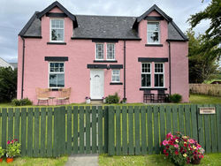 Arran School House - Blackwaterfoot, Isle of Arran