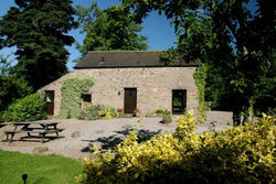 Stunning Secluded Peak District Luxurious Barn