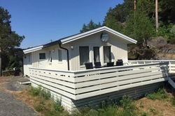 Bærøy, West facing cottage 1 terrace, 7 bedsboat