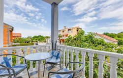 Beautiful apartment in Marsici with WiFi and 1 Bedrooms