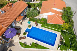 Mediterranean Villa Azul with private swimming pool and jacuzzi