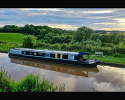 Intuition Narrowboat