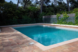 petite villa au calme - piscine en copropriété, terrasse, mer