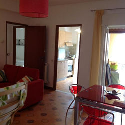 Apartment in Patti Marina: a step away from the sea and from the center!