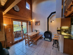 3 bed chalet with sauna, terrace and great views !