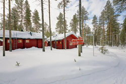 Mökki Jerisjärven rannalla