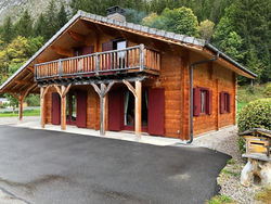 CHALET 10 COUCHAGES EN HAUTE SAVOIE