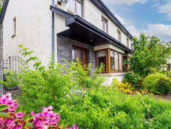 Cottage 380 - Clifden