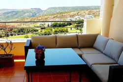 Ático con gran solarium y vistas en Casares Costa