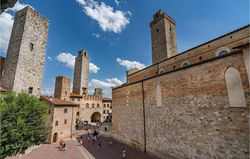 Beautiful apartment in San Gimignano with WiFi and 2 Bedrooms