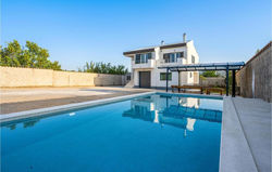 Nice home in Sibenik with Outdoor swimming pool, WiFi and 2 Bedrooms