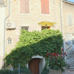 Maison de village sur Donzère