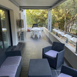 Appartement-Bastia-calme-récent et moderne-grande terrasse