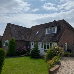 Entire home to rent - Beautifully presented detached chalet bungalow in Midhurst, West Sussex