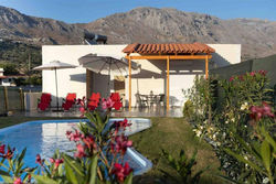 Cozy villa with private swimming pool