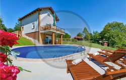 Stunning home in Varazdinske Toplice with Sauna, WiFi and 3 Bedrooms
