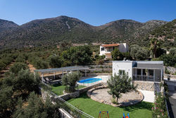 Brand New Family Villa Basilicata Gloria w/ Pool & Kid's Play Area