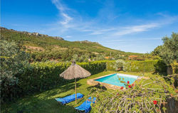 Awesome home in La Aceña de la Borrega with Outdoor swimming pool, WiFi and 1 Bedrooms