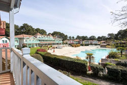 Maison sur golf à Lacanau Océan avec piscine chauffée