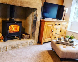 Jubilee View Cottage - Cute and cosy