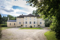 Chambres d'hôtes et suites situées dans un château