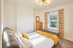 Host & Stay - Seaview Cottage