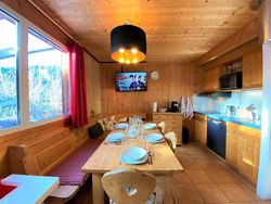 EXCLUSIVES Chalet an der SKIPISTE +Dampfbad +NETFLIX