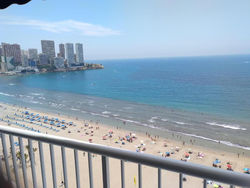 Apartamento en benidorm a 1a línea del mar