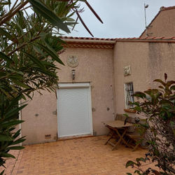 Villa 6 personnes, proche plage et commerces. Secteur calme