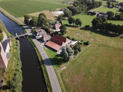 Woonboerderij met 18p sauna, terras en vuurplaats