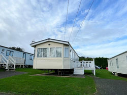 3 Bedroom Caravan LG40, Lower Hyde, Shanklin, Isle of Wight