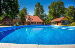 Awesome home in Licki Novi with Sauna, Outdoor swimming pool and 2 Bedrooms