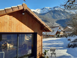 Gîte l'Eterlou - Chalet cosy avec jardin et vue sur Belledonne