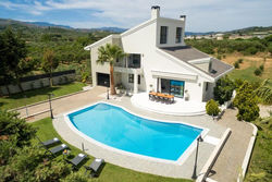 Gregory's luxury villa in Chania